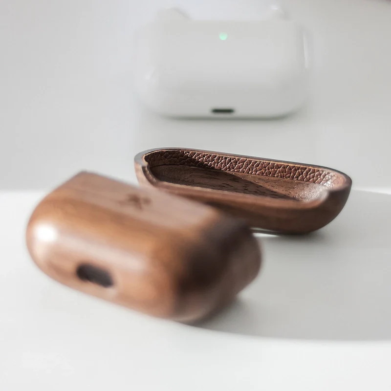 Étui pour AirPods en bois – Image 6